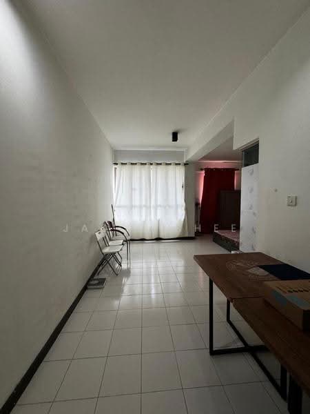 Kediaman Servis untuk Disewa di Ritze Perdana 1 - Jason Chee - Living Room - PropertyGuru.com.my