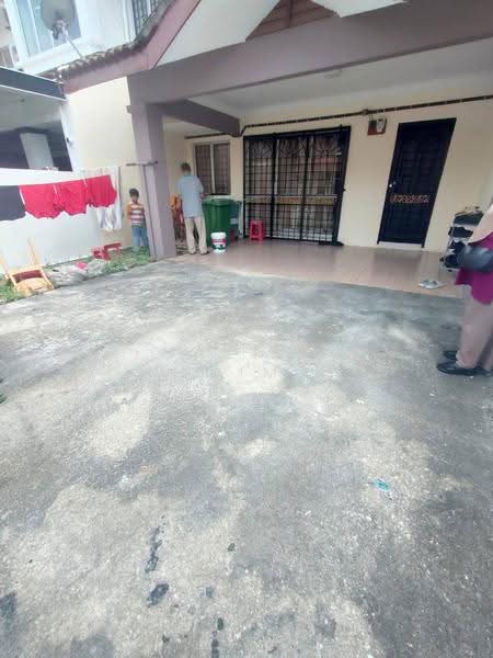 Terraced House for Sale in Sungai Buloh (Selangor) - Nazrin Hakimin - Exterior - PropertyGuru.com.my
