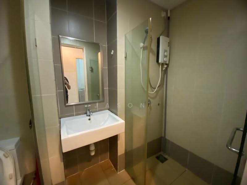 Service Residence for Rent at Centrestage Designer Suite - Jason Chee - Bathroom - PropertyGuru.com.my