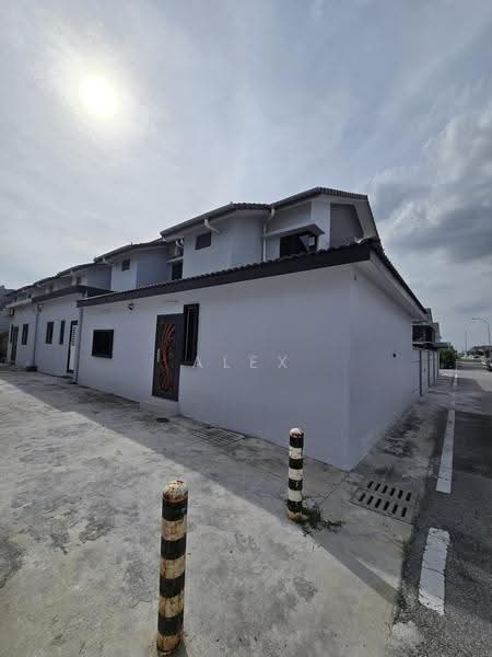 2-storey Terraced House for Sale in Bandar Bukit Raja (Bukit Raja) - Alex Tong - PropertyGuru.com.my