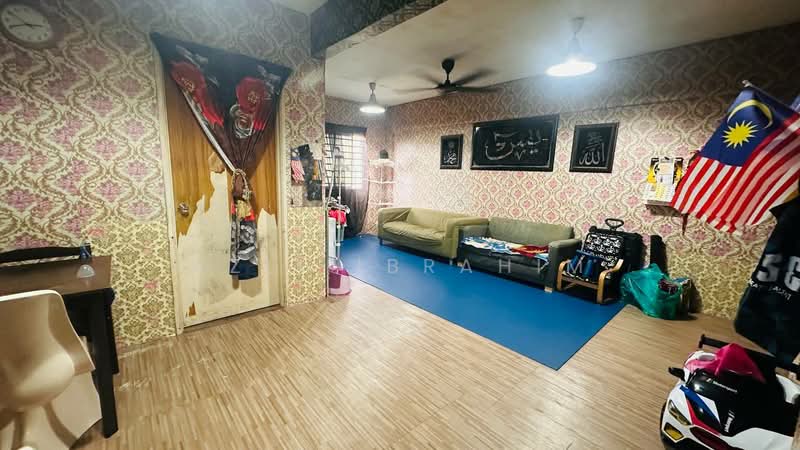 Apartment for Sale at Pangsapuri Bukit Baru - Azli Ibrahim - Living Room - PropertyGuru.com.my
