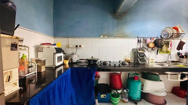 Apartment for Sale at Pangsapuri Bukit Baru - Azli Ibrahim - Kitchen - PropertyGuru.com.my