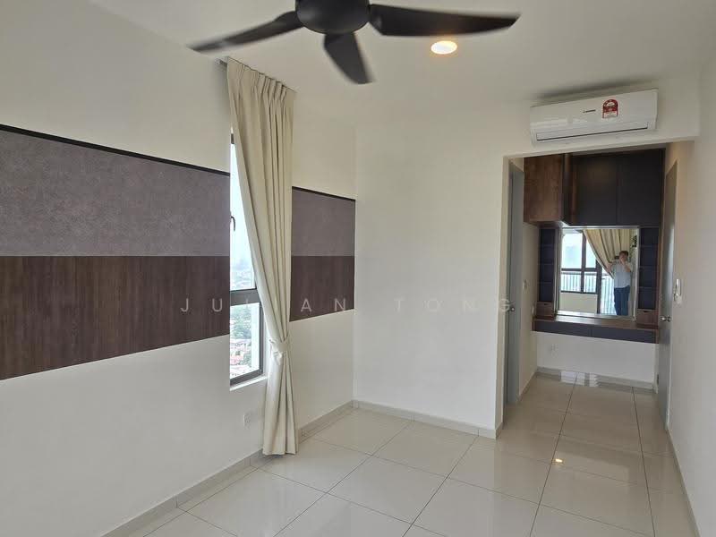 Kediaman Servis untuk Disewa di Kenwingston Platz - Julian Tong - Bedroom - PropertyGuru.com.my