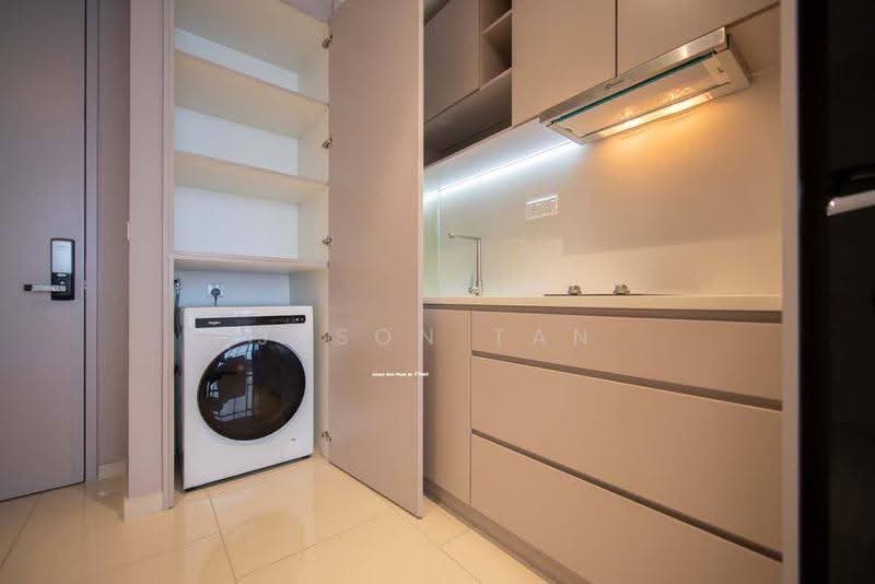 Service Residence for Rent at Hill10 Residence @ i-City - Jason Tan - Kitchen - PropertyGuru.com.my