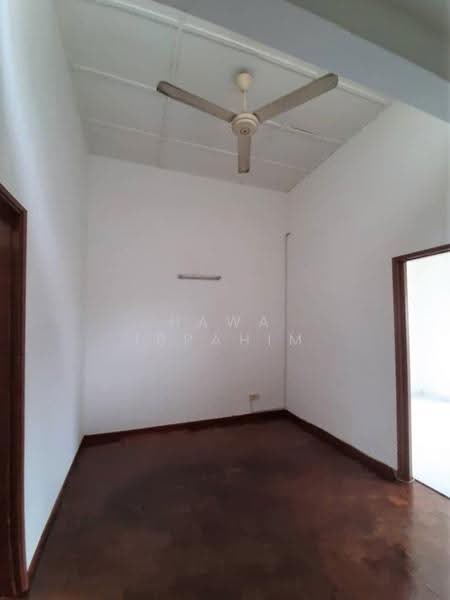 Rumah Teres 2-Tingkat untuk Dijual di TTDI Jaya (Shah Alam) - Hawa Ibrahim - PropertyGuru.com.my