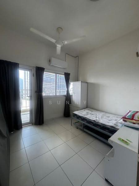Pangsapuri untuk Disewa di One World 2 (1-Sky) - Sunny Tse - Bedroom - PropertyGuru.com.my