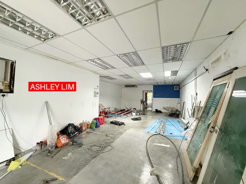 Shop for Rent in Kampung Jalan Perak (Jelutong) - Ashley Lim - Interior - PropertyGuru.com.my