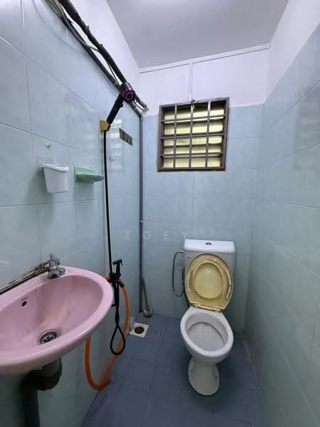 2-storey Terraced House for Sale in Taman Rinting (Masai) - Zoey Lee - Bathroom - PropertyGuru.com.my