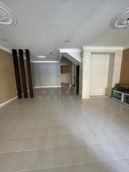 Terraced House for Sale in Denai Alam (Shah Alam) - Nazrin Hakimin - Living Room - PropertyGuru.com.my
