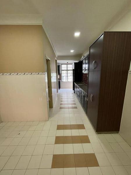 Terraced House for Sale in Denai Alam (Shah Alam) - Nazrin Hakimin - Kitchen - PropertyGuru.com.my
