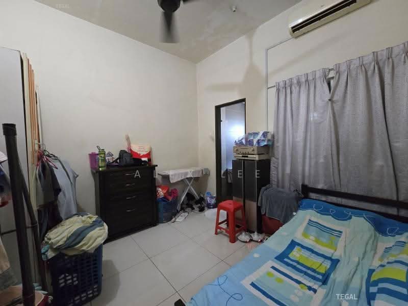 Terraced House for Sale in Bandar Puteri Klang (Klang) - Alex Lee - Bedroom - PropertyGuru.com.my