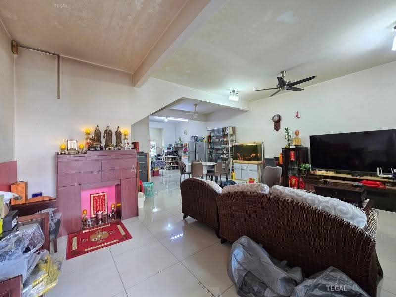 Terraced House for Sale in Bandar Puteri Klang (Klang) - Alex Lee - Living Room - PropertyGuru.com.my