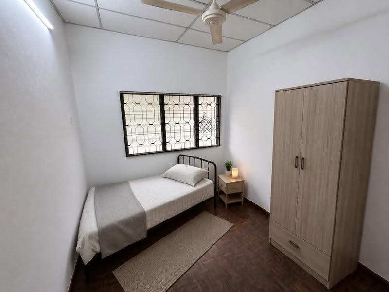 Semi-Detached House for Sale in Taman Sentosa (Gelugor) - TED NG - Bedroom - PropertyGuru.com.my