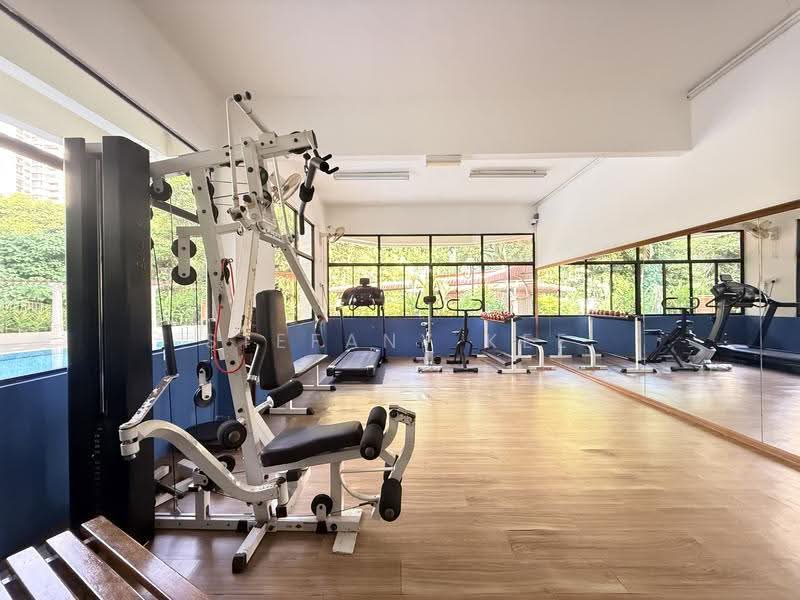 Condominium for Sale at Pearl View - Stefany Kee - Gym - PropertyGuru.com.my