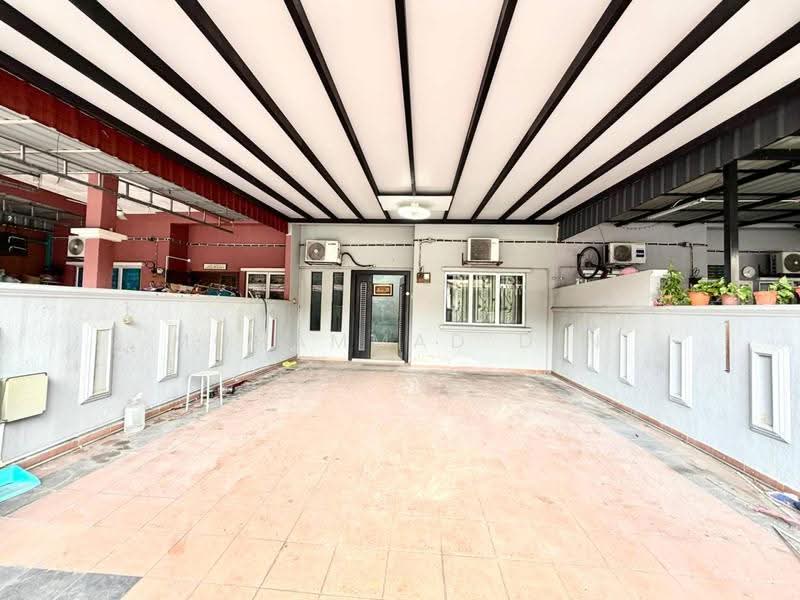 1-storey Terraced House for Sale in Seksyen 30 (Shah Alam) - Mohammad Din Majid - PropertyGuru.com.my