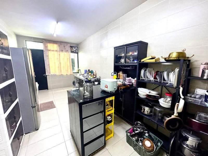 2-storey Terraced House for Sale in Bandar Damai Perdana (Cheras) - Ahmad Muslim - Kitchen - PropertyGuru.com.my