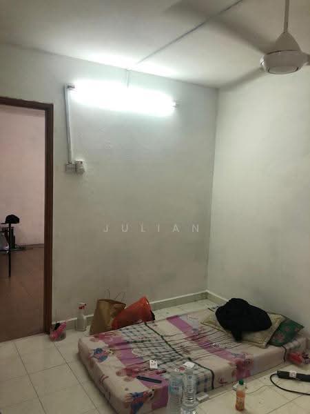 Pangsapuri untuk Dijual di PGB Plaza City Apartment (Pudu Plaza City Apartment) - Julian Tong - Bedroom - PropertyGuru.com.my