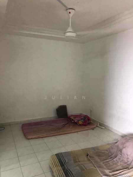 Pangsapuri untuk Dijual di PGB Plaza City Apartment (Pudu Plaza City Apartment) - Julian Tong - Bedroom - PropertyGuru.com.my