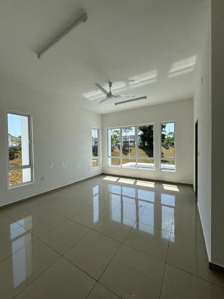 Rumah Teres untuk Disewa di Seremban (Negeri Sembilan) - Justin Lim - master bedroom - PropertyGuru.com.my