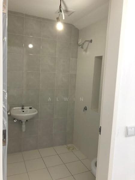 2-storey Terraced House for Rent in Eco Grandeur (Puncak Alam) - Alwin Lee - Bathroom - PropertyGuru.com.my