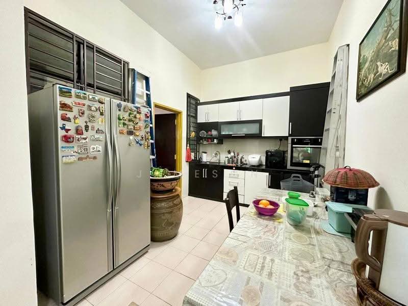 Rumah Berkembar untuk Dijual di Taman Nusa Idaman (Iskandar Puteri (Nusajaya)) - Jameson Choo - Kitchen - PropertyGuru.com.my