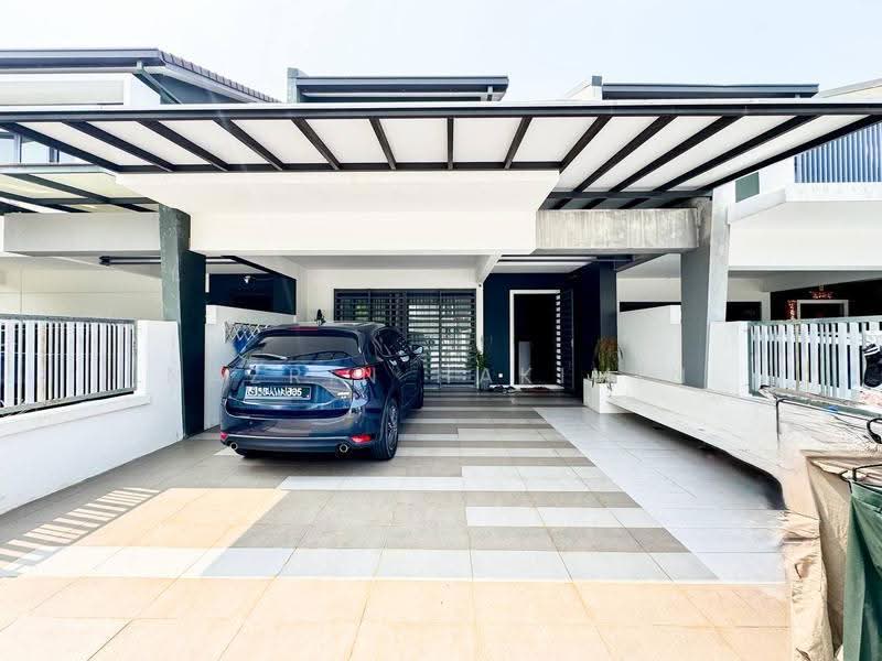 Terraced House for Sale in Sungai Buloh (Selangor) - Nazrin Hakimin - Exterior - PropertyGuru.com.my