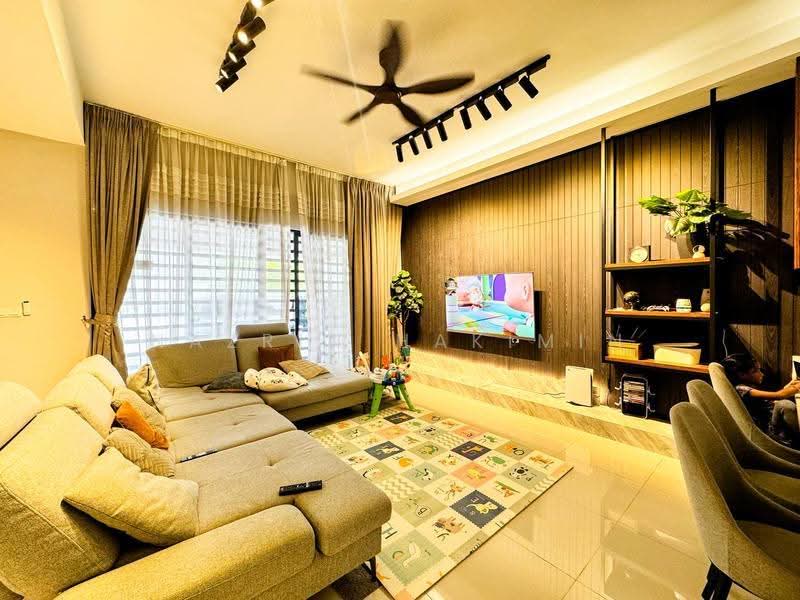 Terraced House for Sale in Sungai Buloh (Selangor) - Nazrin Hakimin - Living Room - PropertyGuru.com.my