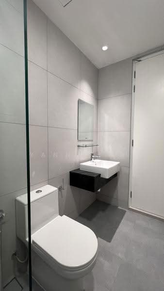 Service Residence for Sale at Southlink - Yanny Koh - Bathroom - PropertyGuru.com.my