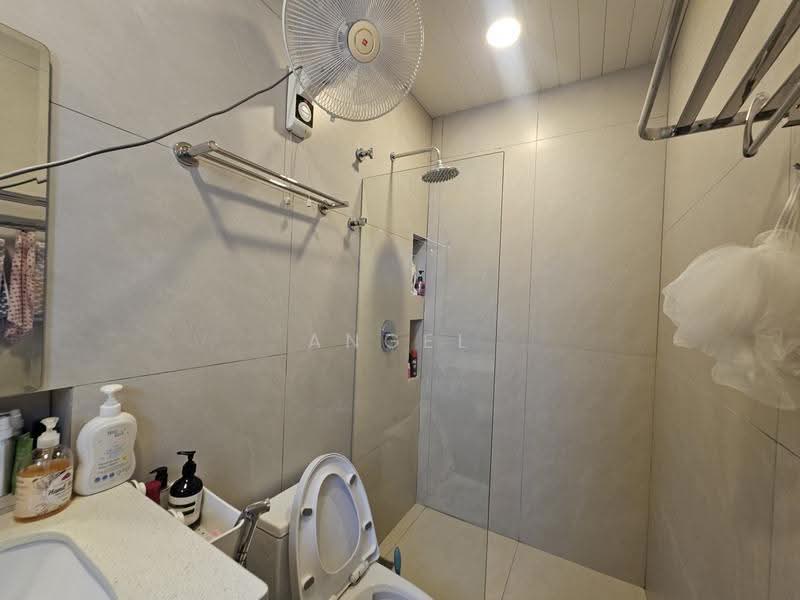 3-storey Terraced House for Sale in Batu 9 (Cheras) - Angel Ng - PropertyGuru.com.my
