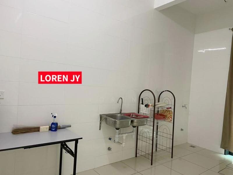 Terraced House for Rent in Bandar Cassia (Batu Kawan) - Loren Jia Ying - Kitchen - PropertyGuru.com.my