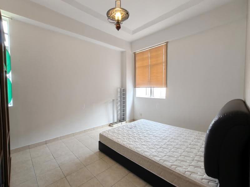 Condominium for Sale at Greenview Residence - Jess Lee - Bedroom - PropertyGuru.com.my