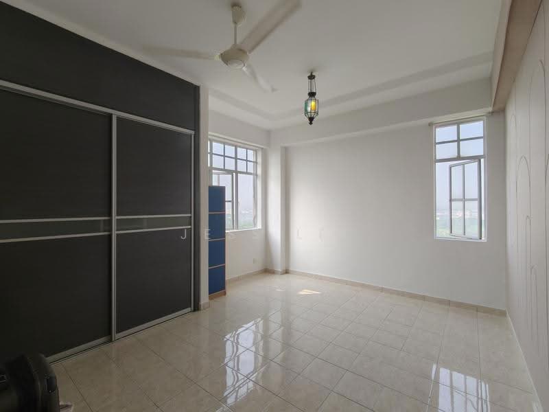 Condominium for Sale at Greenview Residence - Jess Lee - Bedroom - PropertyGuru.com.my