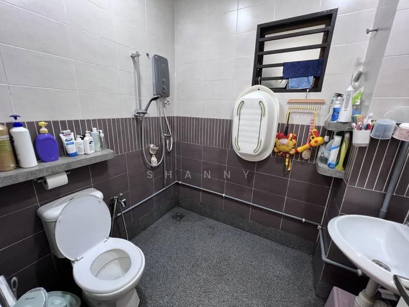 2-storey Terraced House for Sale in Taman Cheras Vista (Cheras) - Shanny Tan - Bathroom - PropertyGuru.com.my