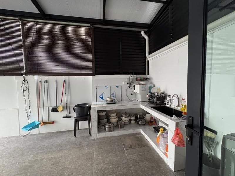 Cluster House for Sale in Johor Bahru (Johor) - Deric Ng - Kitchen - PropertyGuru.com.my