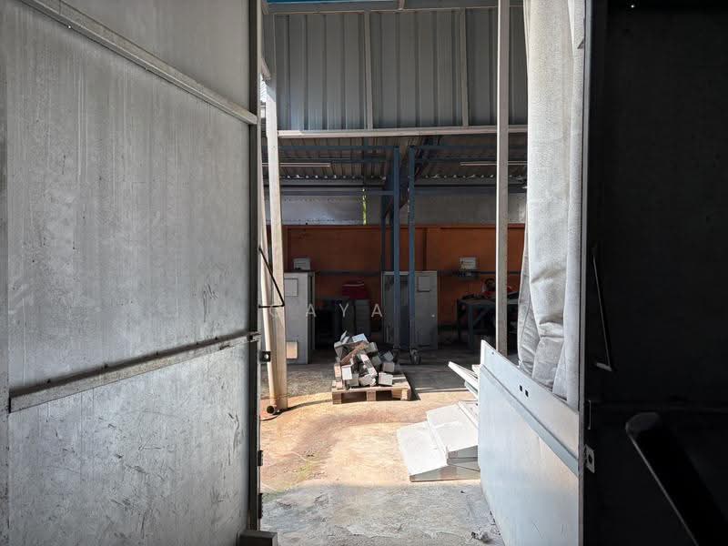 Factory for Sale in Nilai (Negeri Sembilan) - Gaya . - Interior - PropertyGuru.com.my