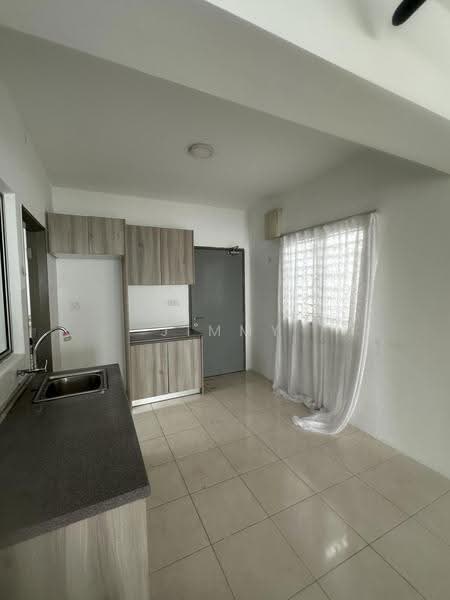 Apartment for Rent at Residensi Kepongmas 2 - Jimmy Low - Kitchen - PropertyGuru.com.my
