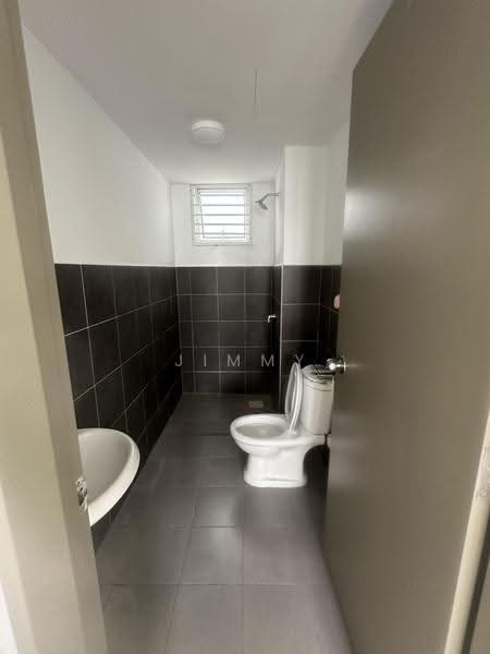Apartment for Rent at Residensi Kepongmas 2 - Jimmy Low - Bathroom - PropertyGuru.com.my
