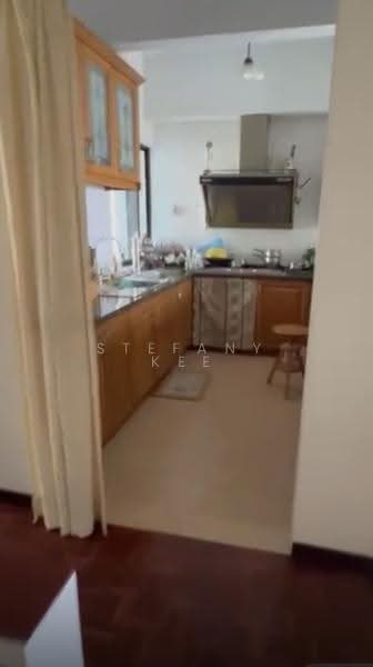 3-storey Terraced House for Sale in Mount Pleasure (Batu Ferringhi) - Stefany Kee - Kitchen - PropertyGuru.com.my
