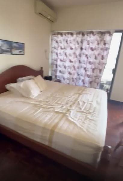 3-storey Terraced House for Sale in Mount Pleasure (Batu Ferringhi) - Stefany Kee - Bedroom - PropertyGuru.com.my