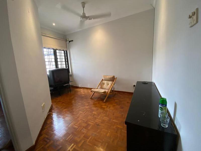 2-storey Terraced House for Sale in Taman Molek (Johor Bahru) - Kelly Lim - Living Room - PropertyGuru.com.my