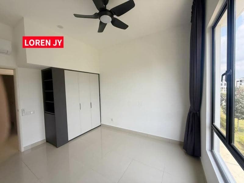Townhouse for Rent in Bandar Cassia (Batu Kawan) - Loren Jia Ying - Bedroom - PropertyGuru.com.my