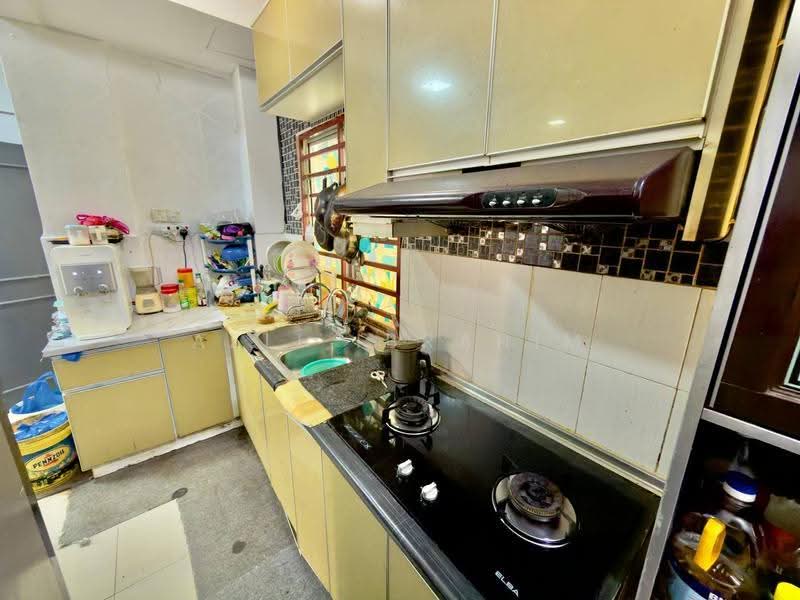 Pangsapuri untuk Dijual di Taman Cheras Intan - Azli Ibrahim - Kitchen - PropertyGuru.com.my