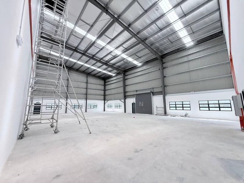 Factory for Rent in NCT Smart Industrial Park (Sepang) - Aaron Cheng - Interior - PropertyGuru.com.my
