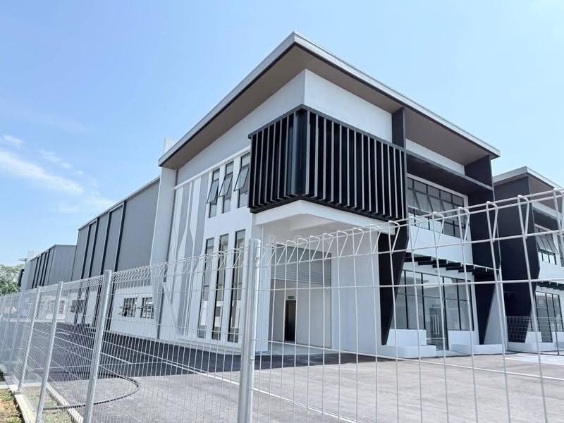 Factory for Rent in NCT Smart Industrial Park (Sepang) - Aaron Cheng - Exterior - PropertyGuru.com.my