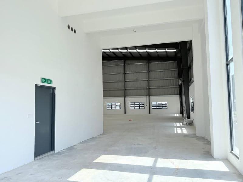 Factory for Rent in NCT Smart Industrial Park (Sepang) - Aaron Cheng - Interior - PropertyGuru.com.my