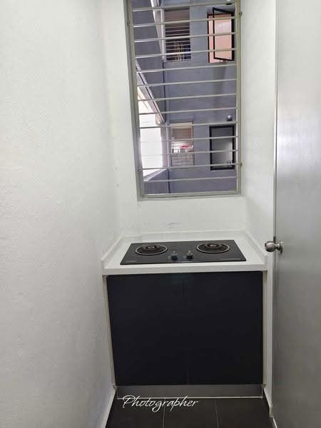 Kediaman Servis untuk Disewa di Ara Residence - JC Lee - Kitchen - PropertyGuru.com.my