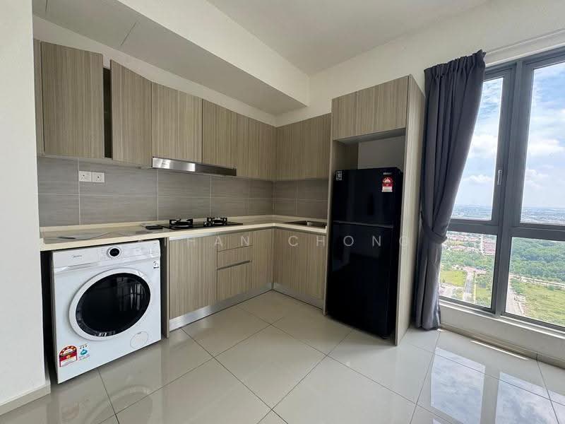 Service Residence for Rent at Gravit8, Klang - Ethan Chong - Kitchen - PropertyGuru.com.my