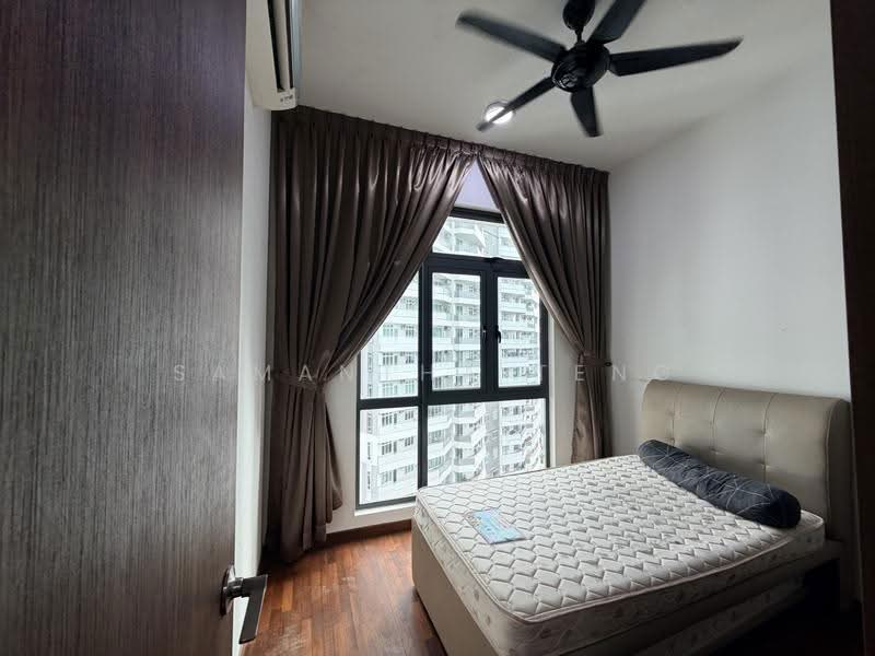 Kediaman Servis untuk Disewa di Crescent Bay Suites (Teluk Bayu) - Samantha Teng - Bedroom - PropertyGuru.com.my