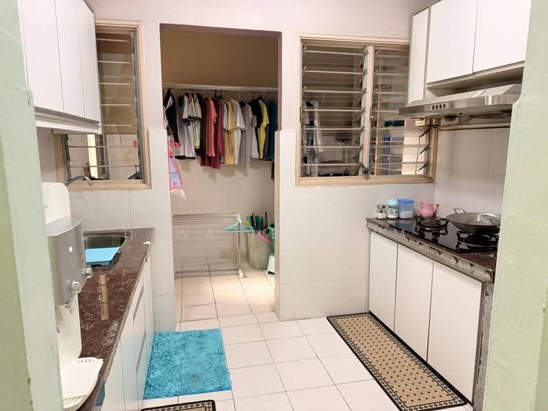 Apartment for Sale at Teratai Apartment @ Taman Sutera - Hawa Ibrahim - Kitchen - PropertyGuru.com.my