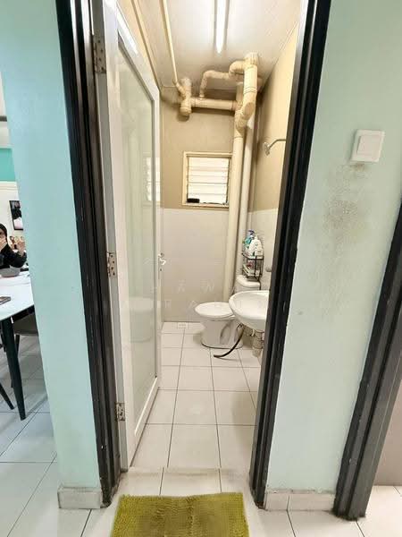 Apartment for Sale at Teratai Apartment @ Taman Sutera - Hawa Ibrahim - Bathroom - PropertyGuru.com.my